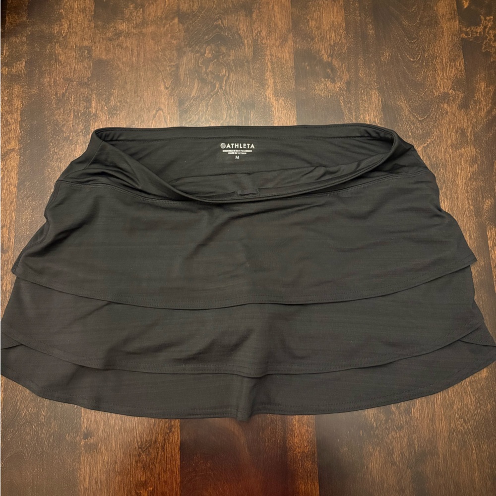 Athleta Women's Black Ruffle Skort